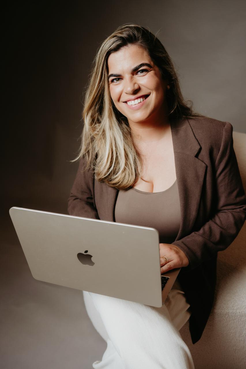 Mariana Tozoni